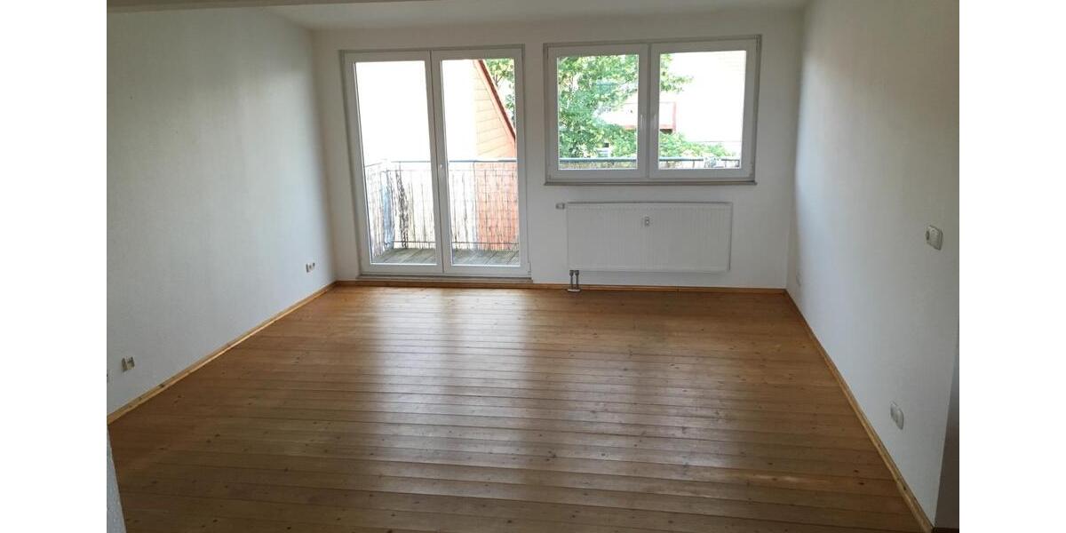 Dachgeschoßwohnung Weimar - 2 Zimmer, 53 m&sup2;, 830&euro; | Angebot:27637979
