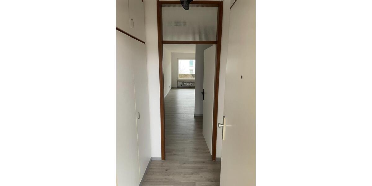 Etagenwohnung Wiesbaden Bierstadt - 1 Zimmer, 40 m&sup2;, 720&euro; | Angebot:24744302