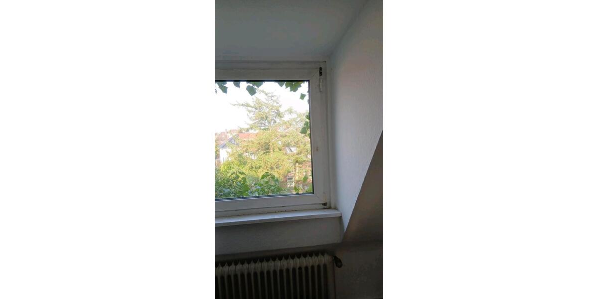 Dachgeschoßwohnung Emden - 3 Zimmer, 70 m&sup2;, 449&euro; | Angebot:26605280