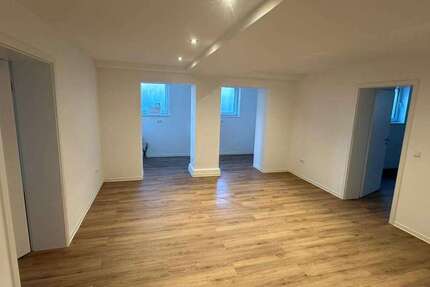 Wohnung Rülzheim - 5 Zimmer, 160 m&sup2;, 1.500&euro; | Angebot:26786473