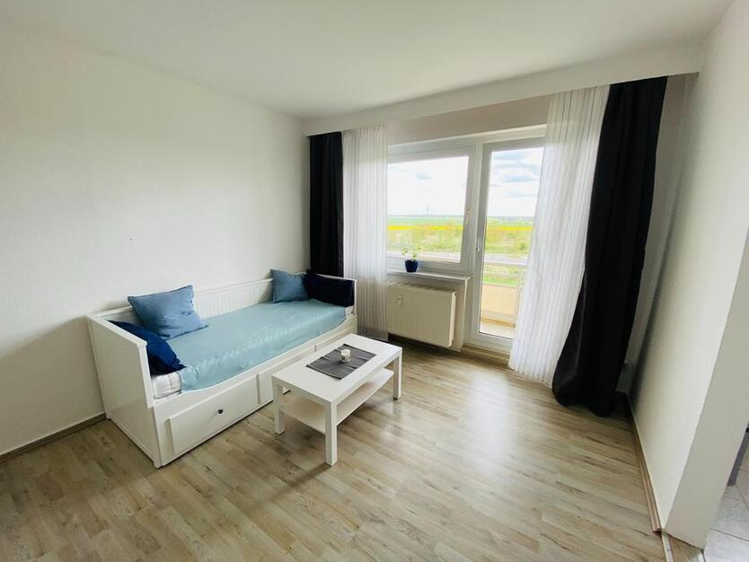 Crivitz Möblierte 1‑Raum‑Wohnung (33 m²) mit Balkon, Einbauküche