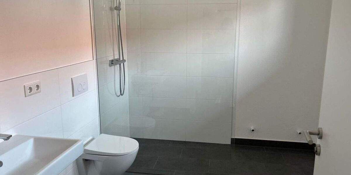 Doppelhaushälfte Markt Erlbach Eschenbach - 5 Zimmer, 121 m&sup2;, 1.690&euro; | Angebot:24967176