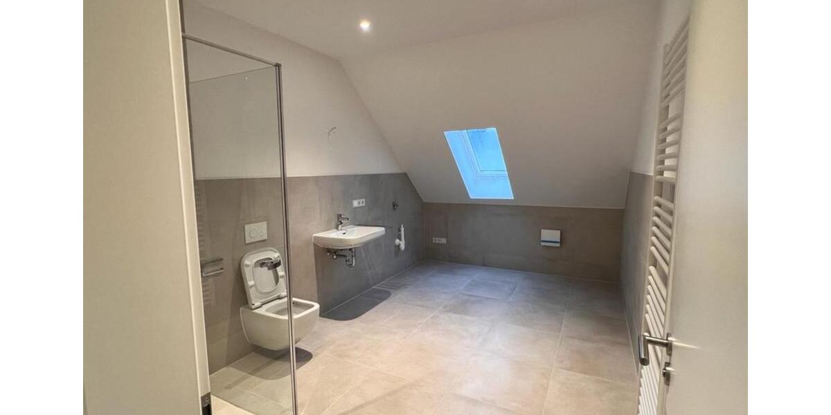 Dachgeschoßwohnung Geiselwind - 2 Zimmer, 59 m&sup2;, 590&euro; | Angebot:25840221