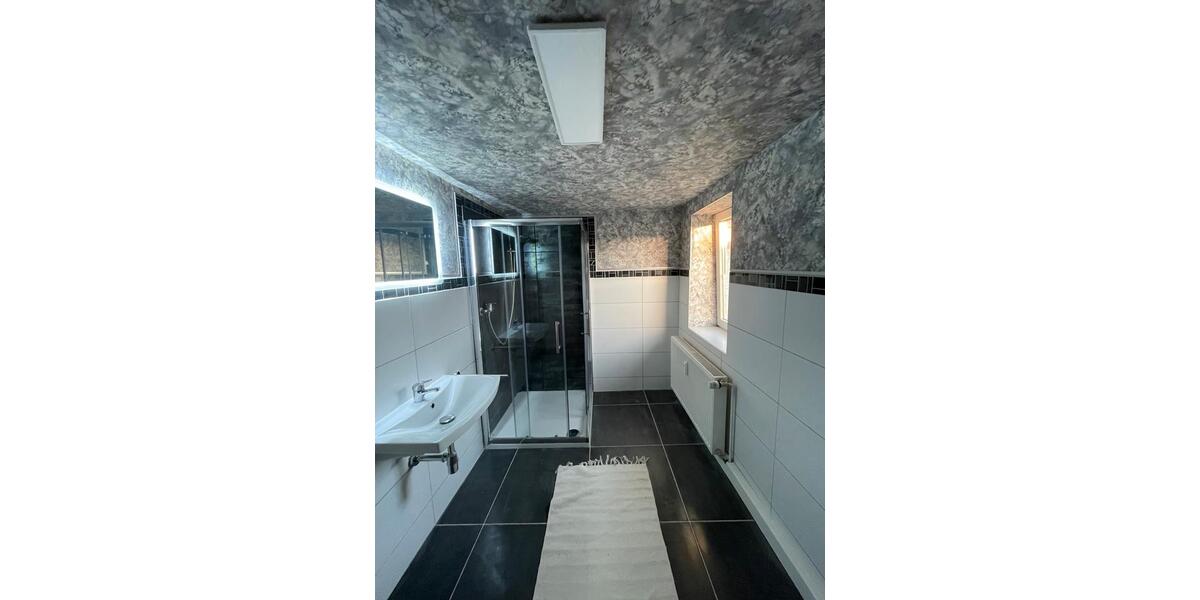 Etagenwohnung Ellrich - 2 Zimmer, 80 m&sup2;, 480&euro; | Angebot:26380522