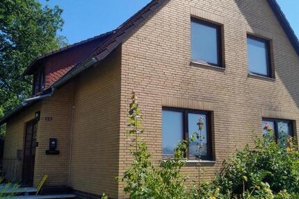 Haus Uelzen - 6 Zimmer, 123 m&sup2;, 1.100&euro; | Angebot:27607072