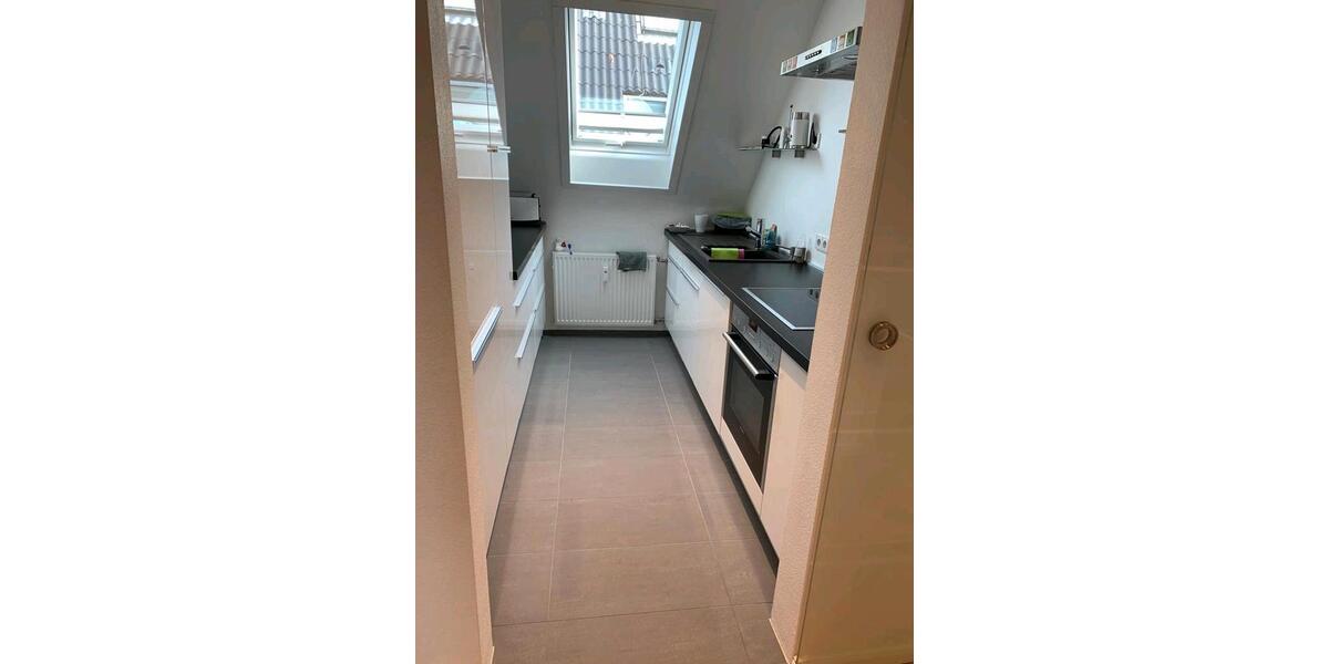 Dachgeschoßwohnung Baden-Baden Baden - 3 Zimmer, 62 m&sup2;, 830&euro; | Angebot:24379302