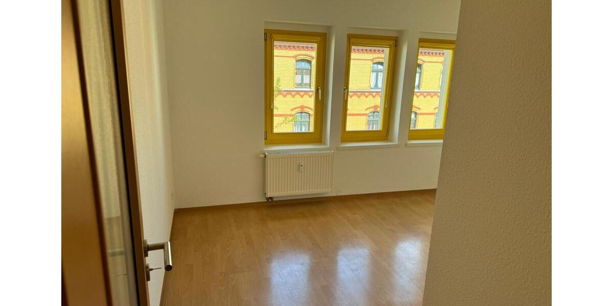 Etagenwohnung Cottbus Spremberger Vorstadt - 3 Zimmer, 78 m&sup2;, 460&euro; | Angebot:26623899