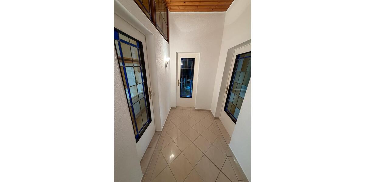 Etagenwohnung Meerane - 3 Zimmer, 90 m&sup2;, 850&euro; | Angebot:26640772