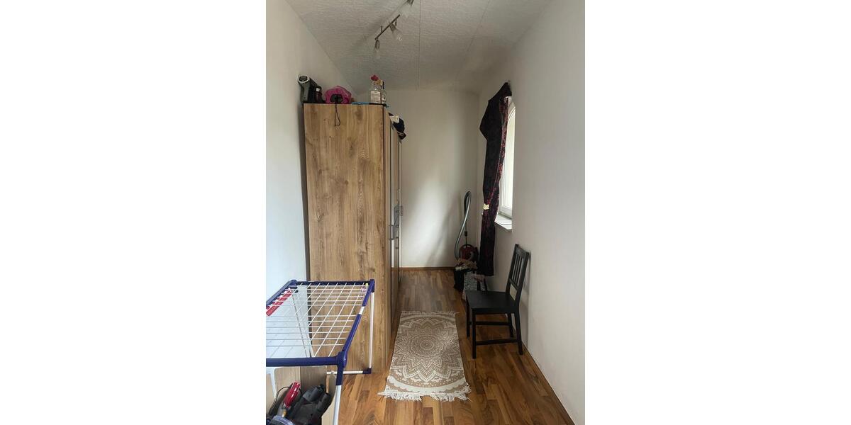 Erdgeschoßwohnung Vlotho - 3 Zimmer, 85 m&sup2;, 667&euro; | Angebot:25832701