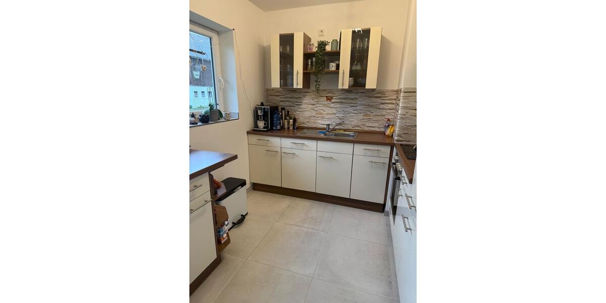 Etagenwohnung Engelskirchen - 3.5 Zimmer, 80 m&sup2;, 990&euro; | Angebot:26636751