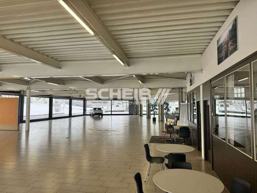Halle in Crailsheim 5.124,80 € 1668 m²