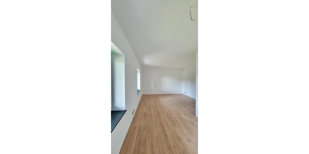 Moderne Wohnung mit dem Wohngefühl einer Doppelhaushälfte – Erstbezug nach Sanierung! zimmer