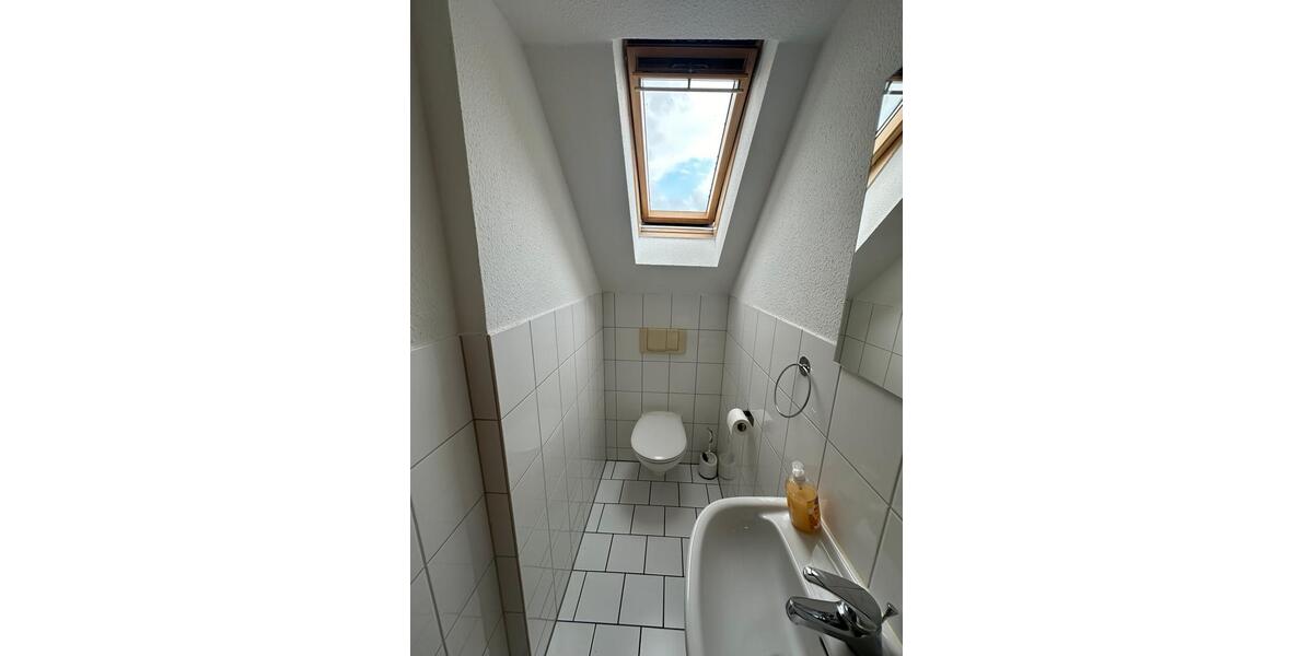 Dachgeschoßwohnung Goslar - 2.5 Zimmer, 90 m&sup2;, 765&euro; | Angebot:26131014