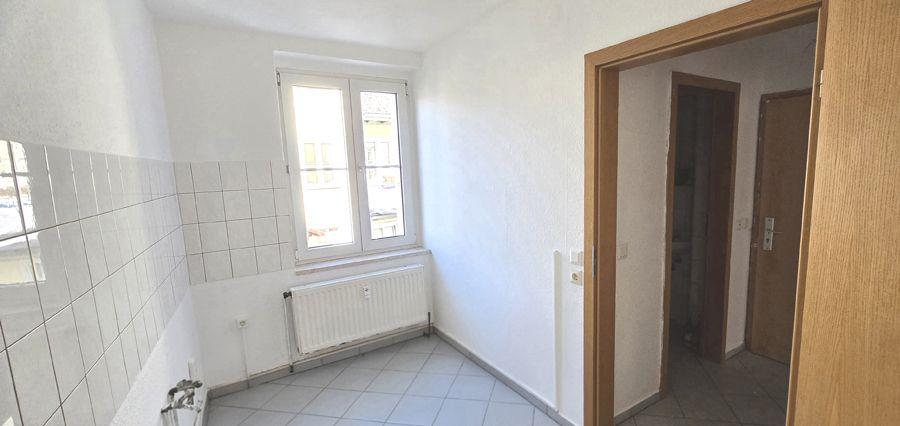 Etagenwohnung Groitzsch - 2 Zimmer, 48 m&sup2;, 318&euro; | Angebot:25428647