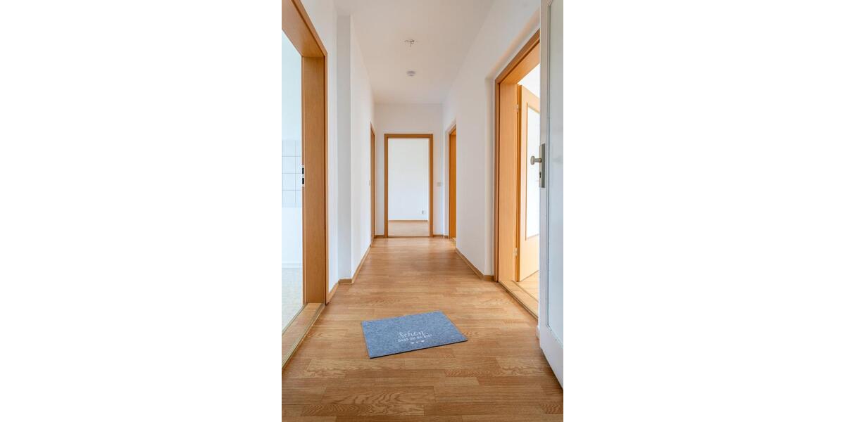 Etagenwohnung Calbe (Saale) - 3 Zimmer, 66 m&sup2;, 440&euro; | Angebot:23552290