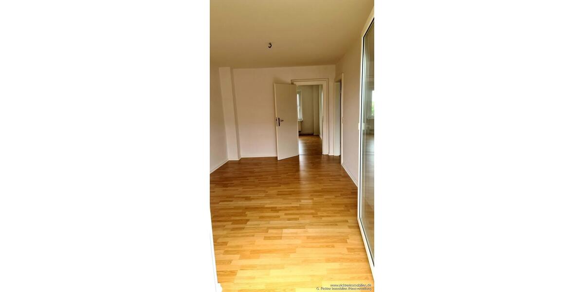 Etagenwohnung Halsbrücke - 2 Zimmer, 44 m&sup2;, 260&euro; | Angebot:25351063