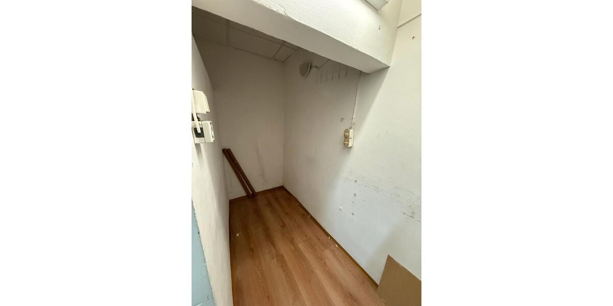 Gewerbeobjekt Kitzingen - 600&euro; | Angebot:24839812