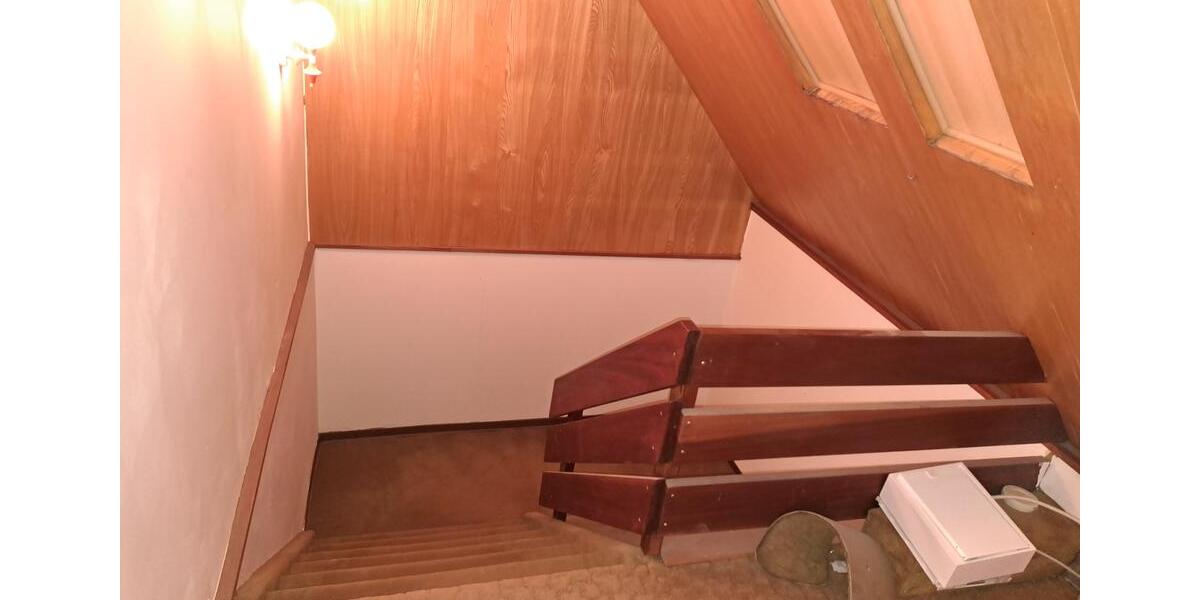 Dachgeschoßwohnung Linden - 1 Zimmer, 34 m&sup2;, 430&euro; | Angebot:26265641