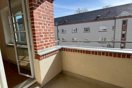 Wohnung Chemnitz Bernsdorf - 1 Zimmer, 65 m&sup2;, 424&euro; | Angebot:26842141