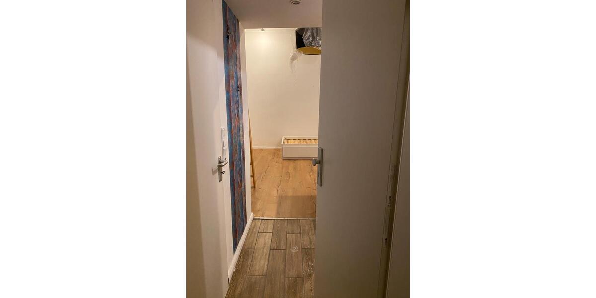 Erdgeschoßwohnung Wuppertal Brill - 1 Zimmer, 23 m&sup2;, 580&euro; | Angebot:25103836