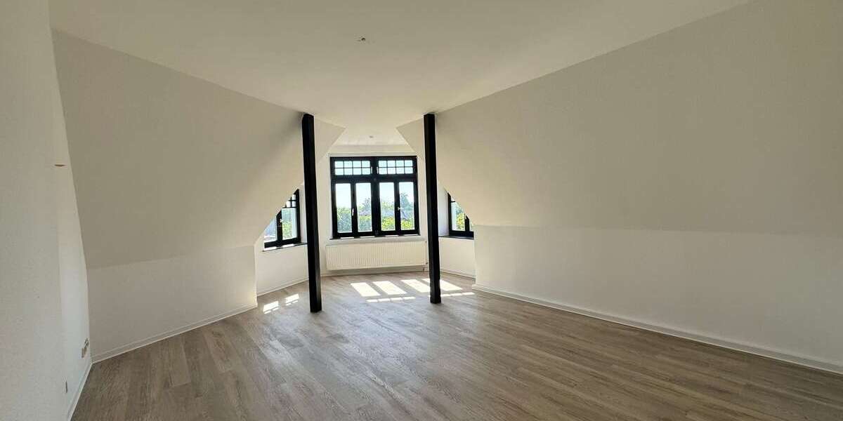 Etagenwohnung Mönchengladbach Süd - 3 Zimmer, 90 m&sup2;, 850&euro; | Angebot:26964088
