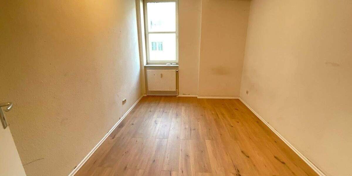 Etagenwohnung Hagen Wehringhausen - 3 Zimmer, 84 m&sup2;, 499&euro; | Angebot:26596375