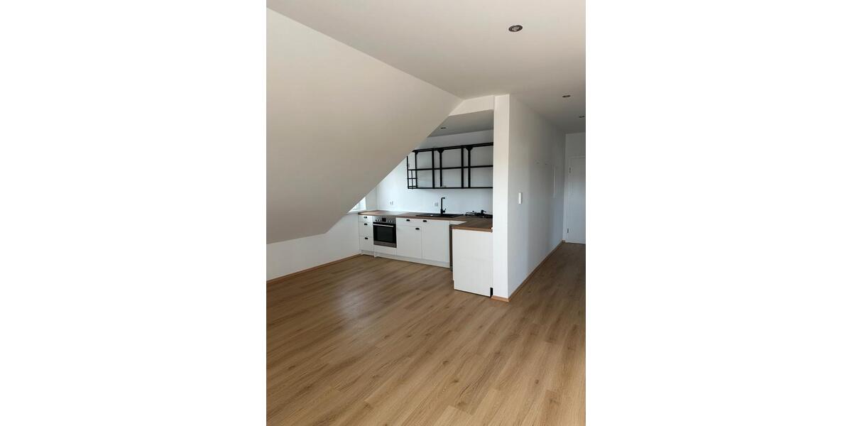 Dachgeschoßwohnung Fulda Aschenberg - 1 Zimmer, 63 m&sup2;, 730&euro; | Angebot:26533075