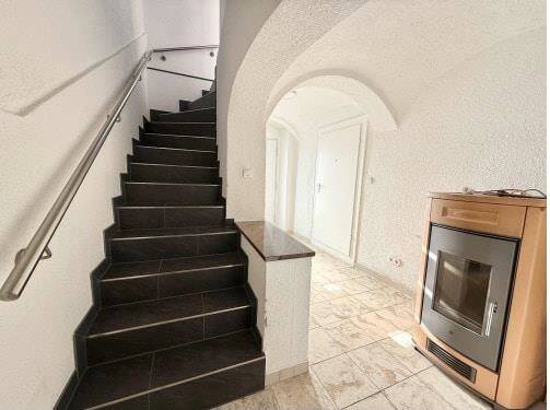 Einfamilienhaus Floß - 7 Zimmer, 182 m&sup2;, 1.590&euro; | Angebot:26139599