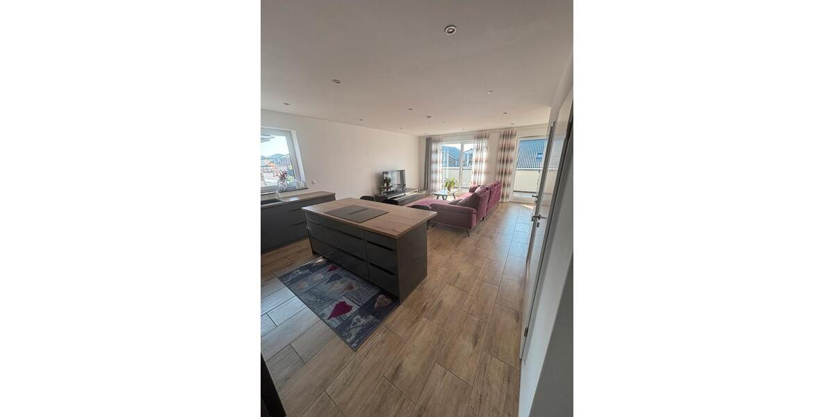 Wohnen auf Zeit Heinsberg - 3 Zimmer, 110 m&sup2;, 1.600&euro; | Angebot:26488425