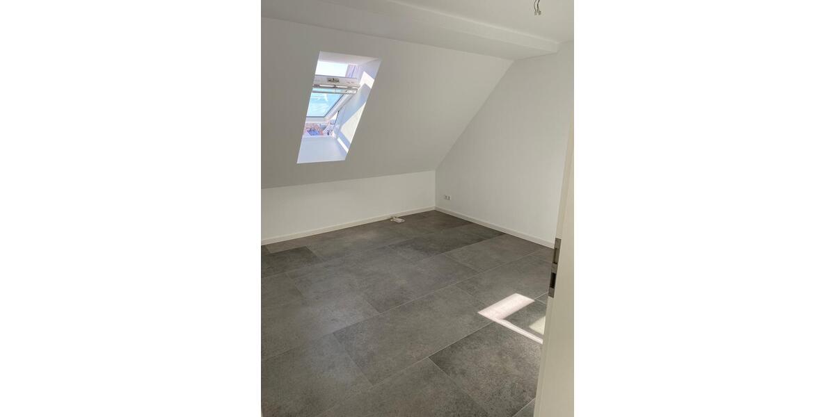Dachgeschoßwohnung Bernburg (Saale) - 2 Zimmer, 52 m&sup2;, 624&euro; | Angebot:19597428