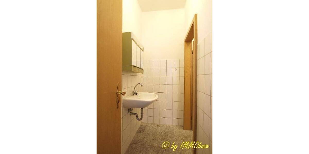 Gewerbeobjekt Frankenberg - 2 Zimmer, 60 m&sup2;, 220&euro; | Angebot:26629235