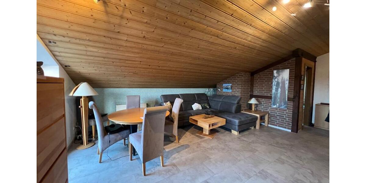 Dachgeschoßwohnung Linnich - 1 Zimmer, 55 m&sup2;, 410&euro; | Angebot:26022959