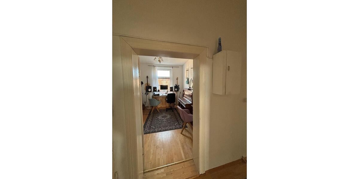 Etagenwohnung Greifswald - 3 Zimmer, 82 m&sup2;, 870&euro; | Angebot:25104088