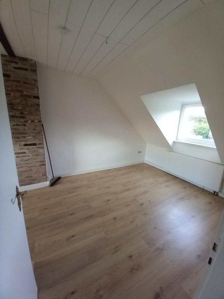 Renovierte 1-Zimmer Wohnung zimmer