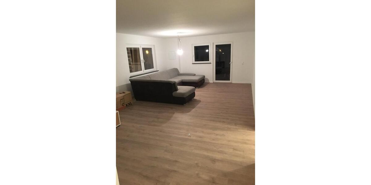 Schön geschnittene Erdgeschosswohnung zu vermieten 2 zimmer