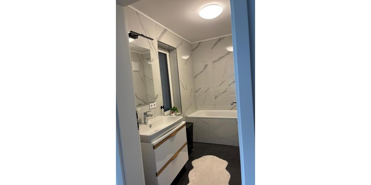 Etagenwohnung Schömberg - 5 Zimmer, 109 m&sup2;, 1.300&euro; | Angebot:26682378