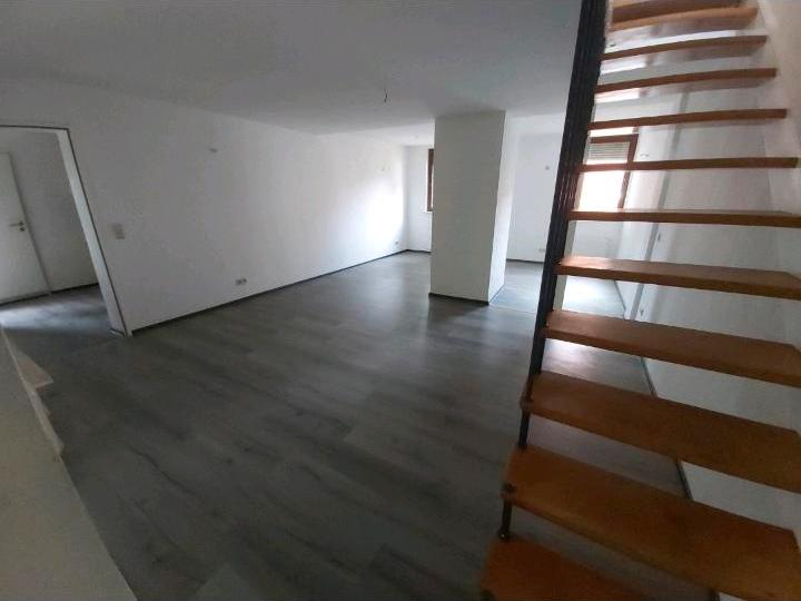 Einfamilienhaus Uslar - 4 Zimmer, 100 m&sup2;, 800&euro; | Angebot:25843294