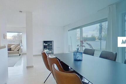 **Einzigartiges 3-Zimmer-Maisonette-Penthouse mit großer Sonnenterrasse, BALKON und hochwertiger EBK** zimmer