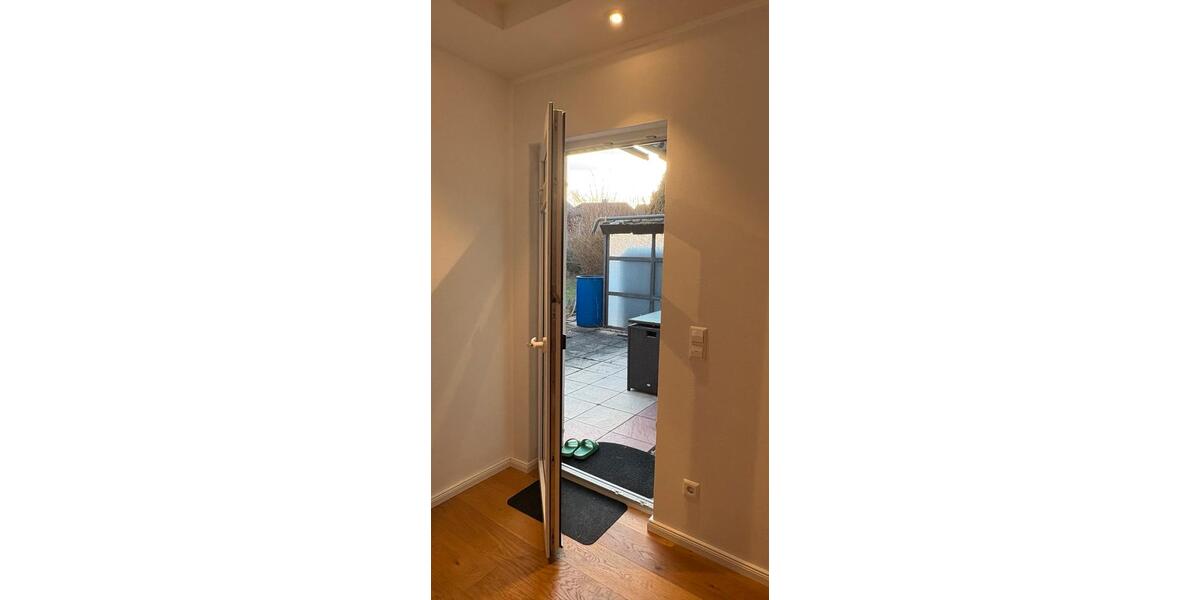 Erdgeschoßwohnung Wennigsen (Deister) - 3 Zimmer, 84 m&sup2;, 1.350&euro; | Angebot:24591639