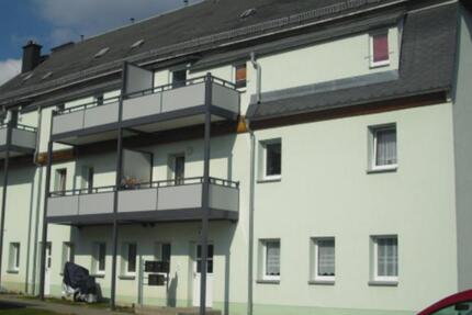 Kleine 2-Raumwohnung in grüner, ruhiger Lage mit Kaminofen 2 zimmer