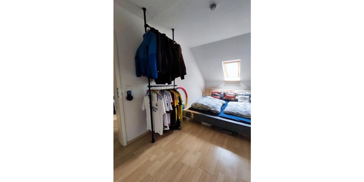 Dachgeschoßwohnung Hof Altstadt - 1 Zimmer, 70 m&sup2;, 660&euro; | Angebot:26621749