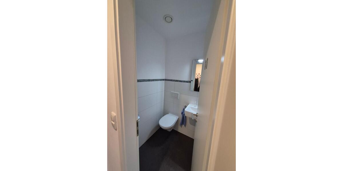 Schöne 3-Zimmer-Wohnung mit 2 Balkonen in Höchberg zimmer