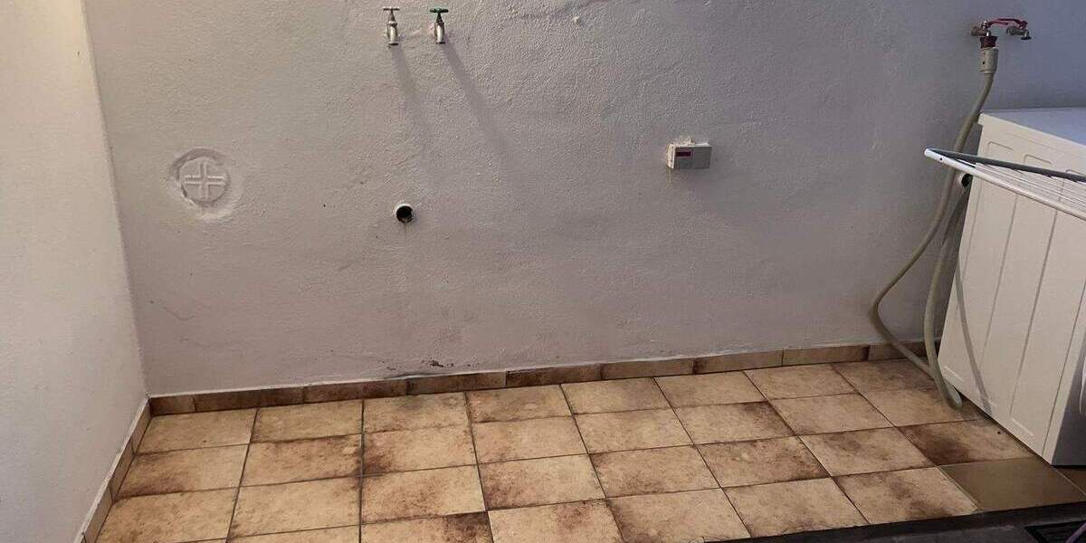 Etagenwohnung Erlangen Hüttendorf - 3 Zimmer, 85 m&sup2;, 850&euro; | Angebot:24632664