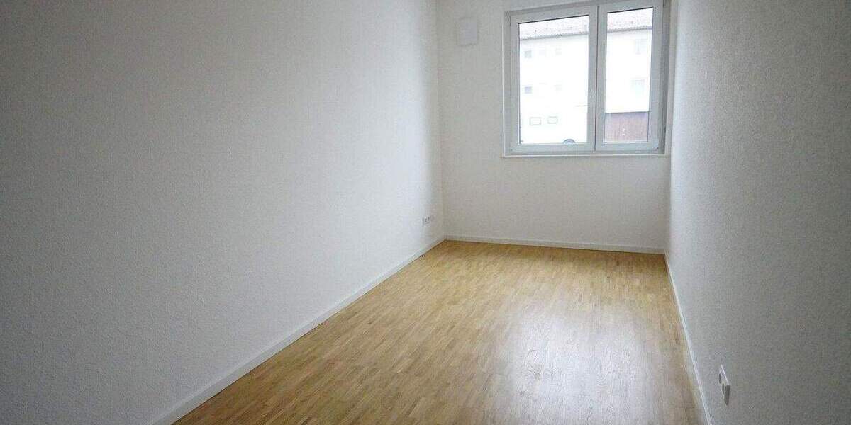Reihenmittelhaus Pforzheim Würm - 5 Zimmer, 132 m&sup2;, 1.499&euro; | Angebot:24736515
