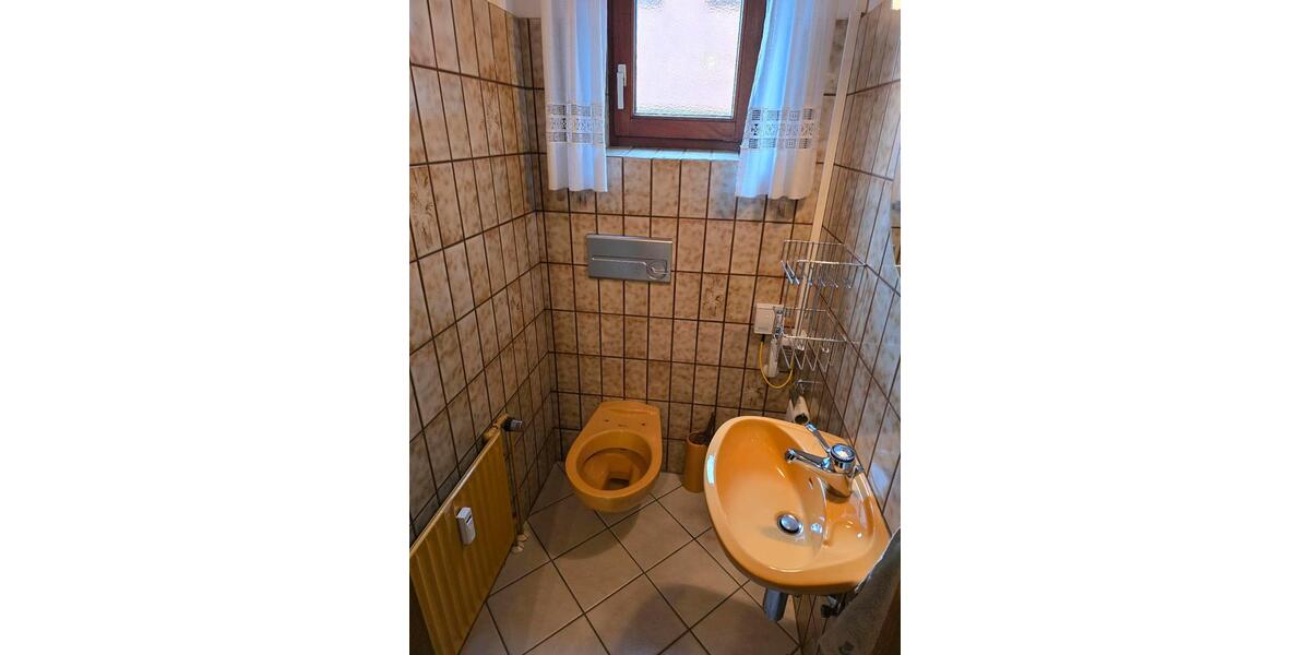 Erdgeschoßwohnung Hohenfelde - 4 Zimmer, 111 m&sup2;, 1.370&euro; | Angebot:25960934