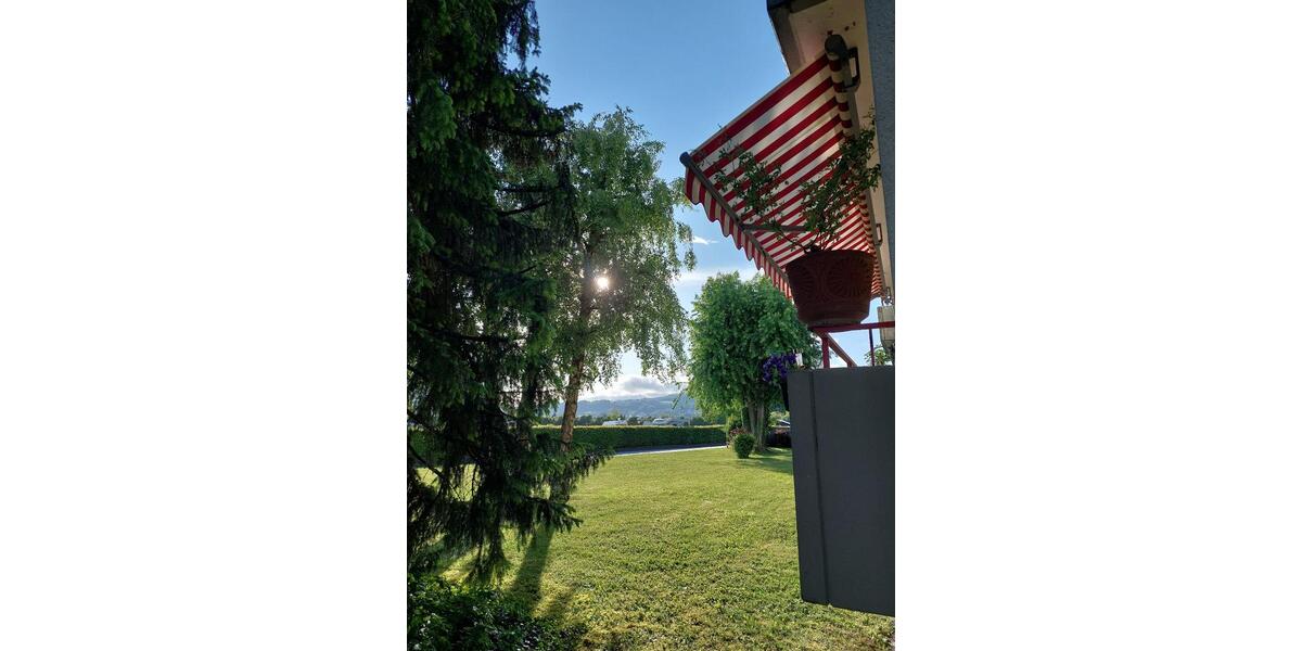 Etagenwohnung Waldshut-Tiengen Tiengen - 4 Zimmer, 103 m&sup2;, 950&euro; | Angebot:26695127