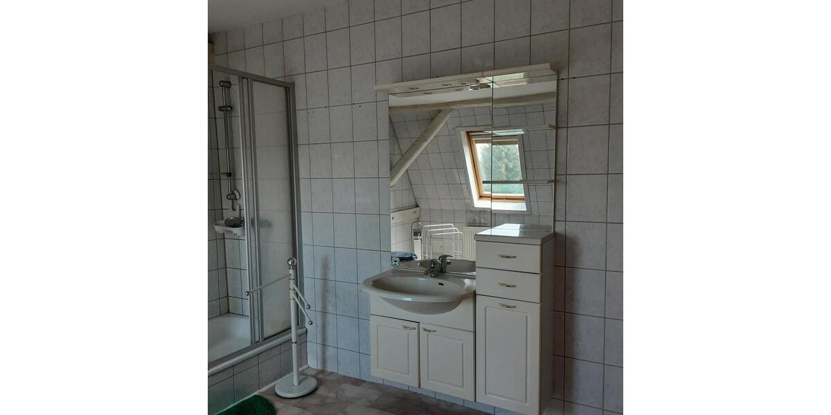 Dachgeschoßwohnung Nienburg (Saale) - 3 Zimmer, 89 m&sup2;, 590&euro; | Angebot:26325715