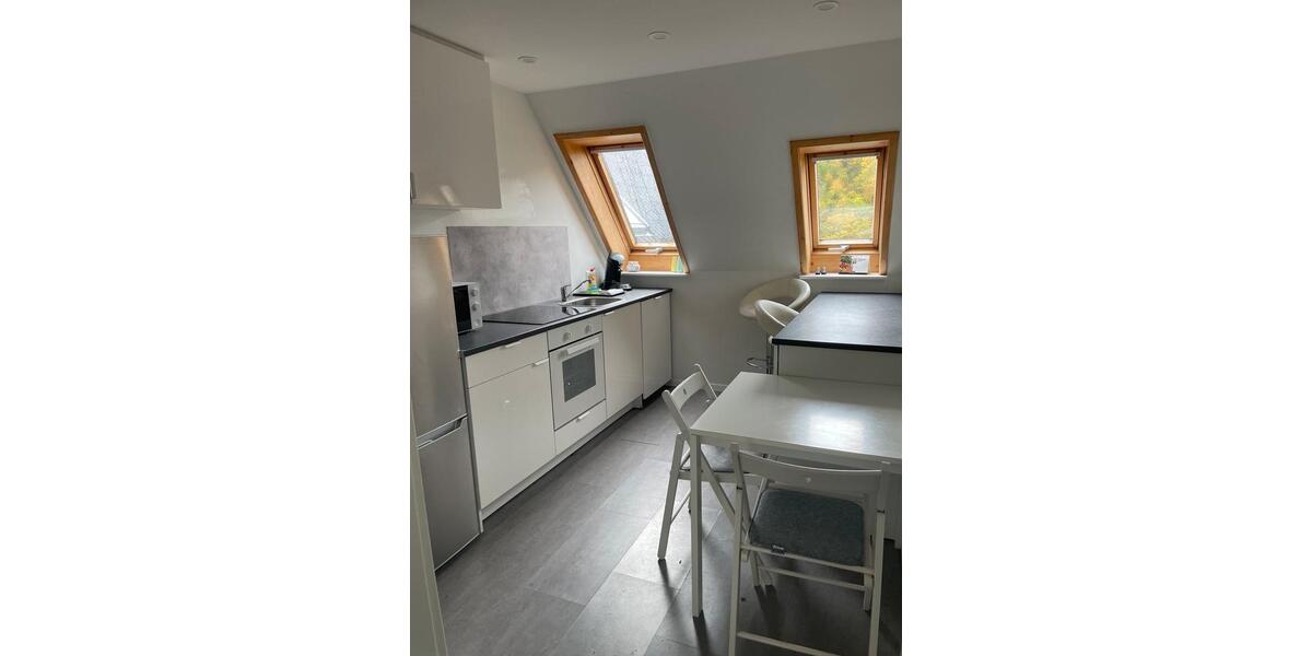 Wohnen auf Zeit Nagold - 6 Zimmer, 130 m&sup2;, 12&euro; | Angebot:26195829