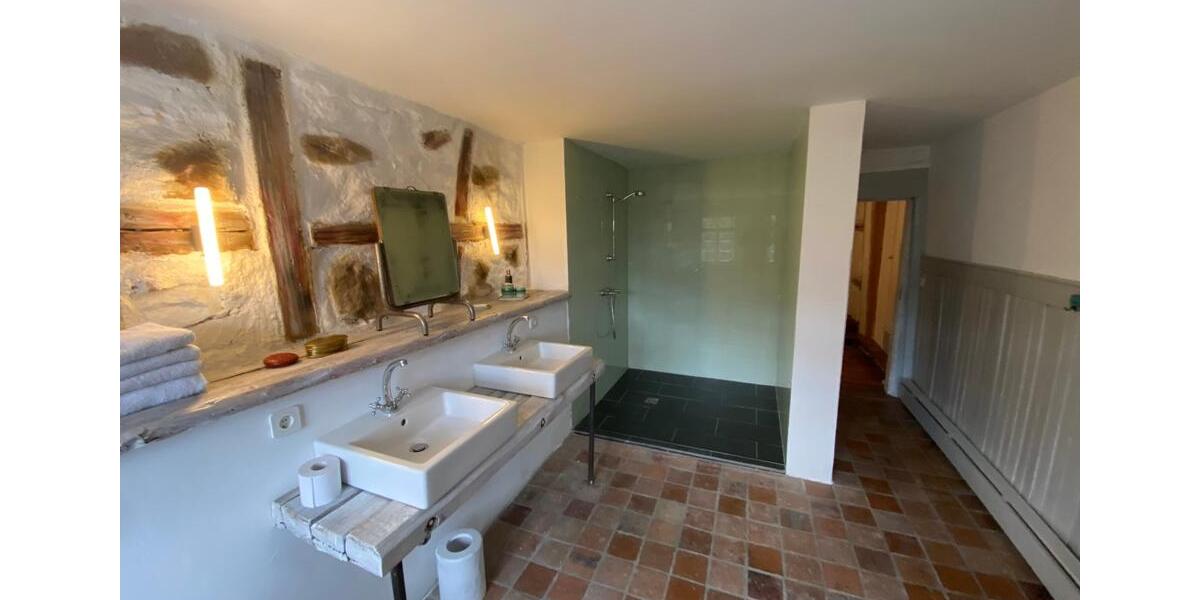 Etagenwohnung Baiersbronn - 5 Zimmer, 130 m&sup2;, 1.600&euro; | Angebot:26285284