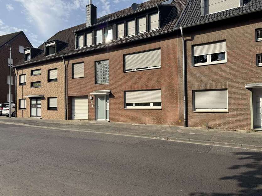 Wohnung zum Mieten in Mönchengladbach 990 € 147 m²